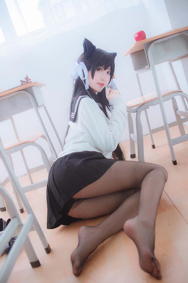 黑川 – 獒犬制服