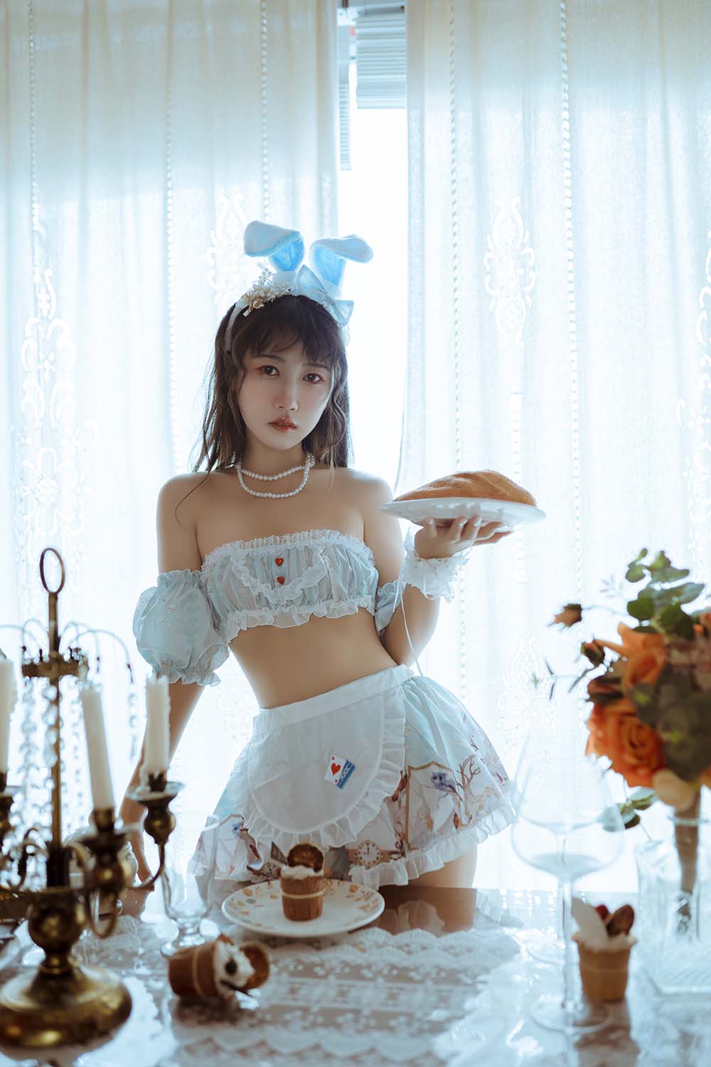 不呆猫 – 兔子女友
