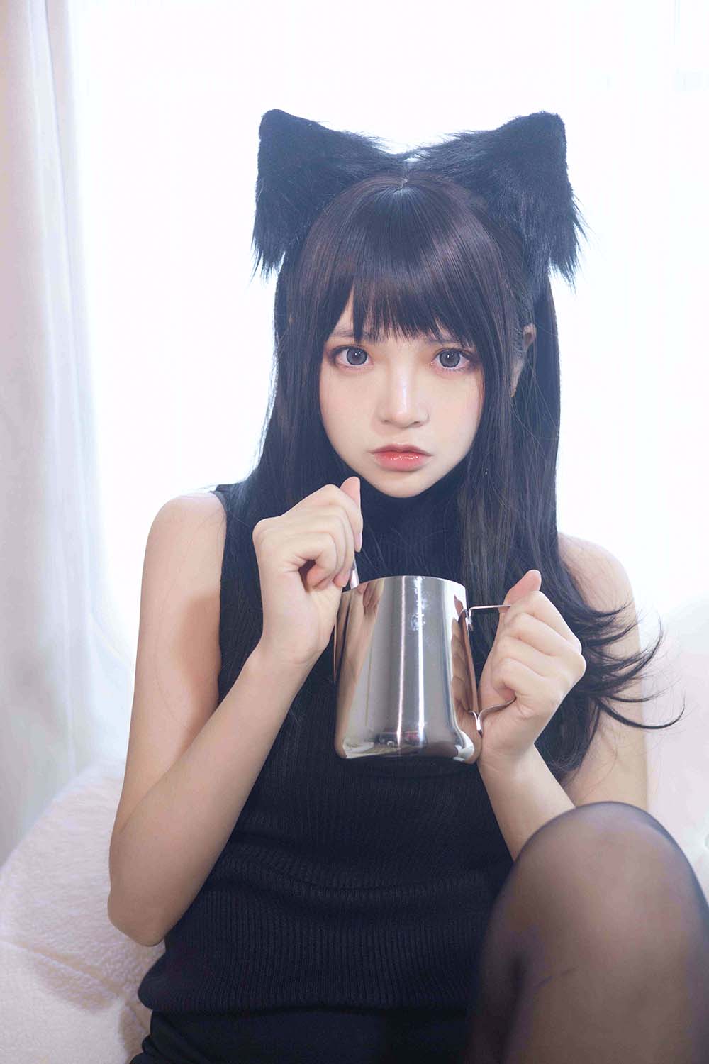 疯猫ss – 黑毛衣少女