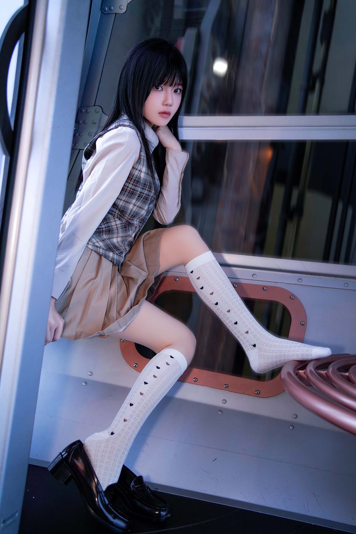 桜桃喵 – 制服摩天轮