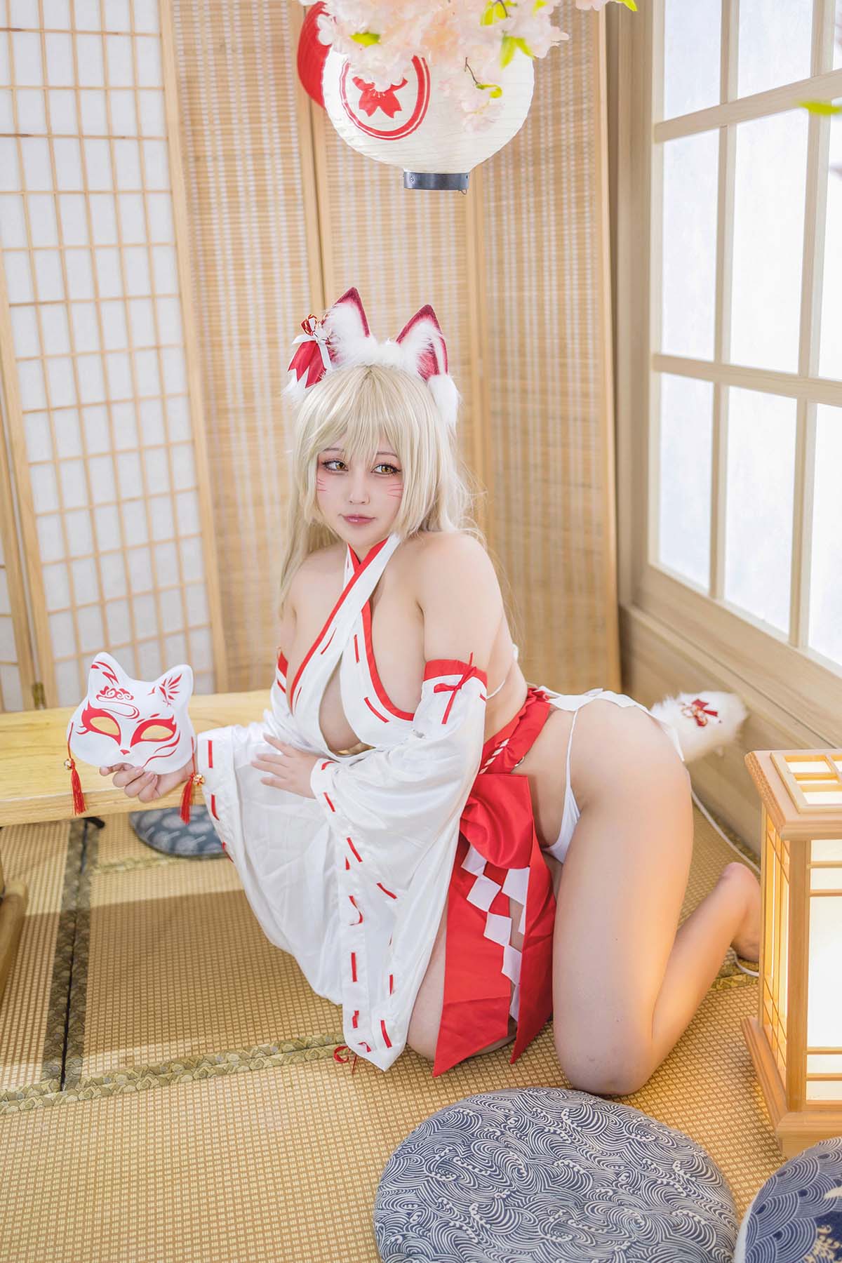 KANEKO_咔喵 – 狐狸巫女