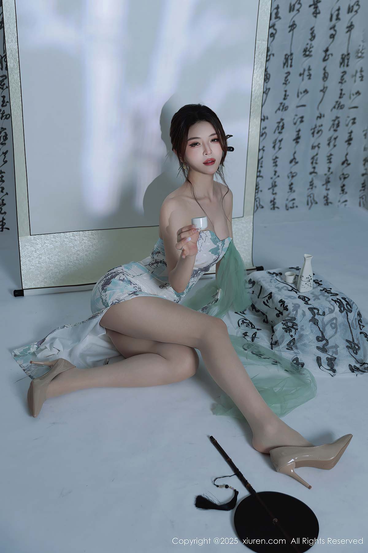 [Xiuren秀人网]2025.08.27 NO.10694 阿依莎